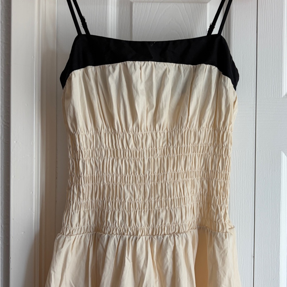 Moon River Spaghetti Strap Smocked Midi Dress - Picture 7 of 12